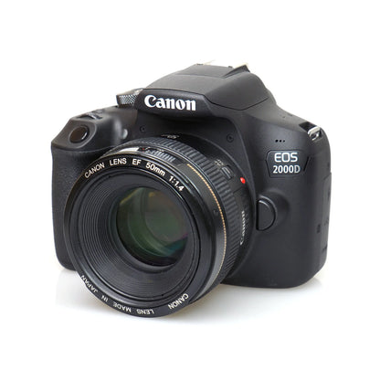 Canon EOS 2000D Kit (EF-S 18-55mm IS II) + EF 75-300 f4-5.6 III