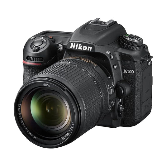 Nikon D7500 Kit with 18-140mm