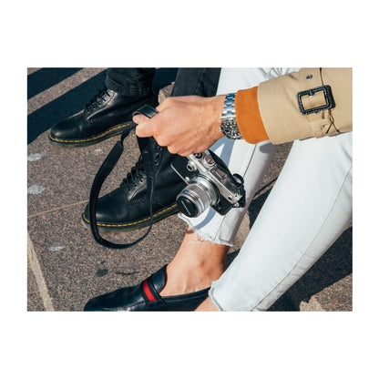 Olympus OM-D E-M10 Mark IV Kit (14-42mm EZ Lens) Silver