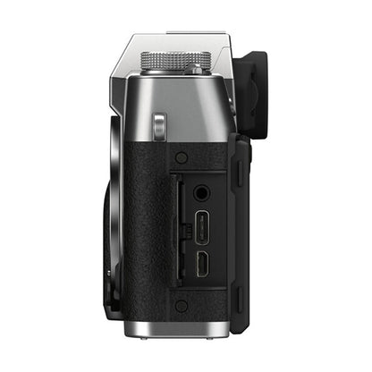 Fujifilm X-T30 II Kit with 15-45mm (Silver) (Black Lens)