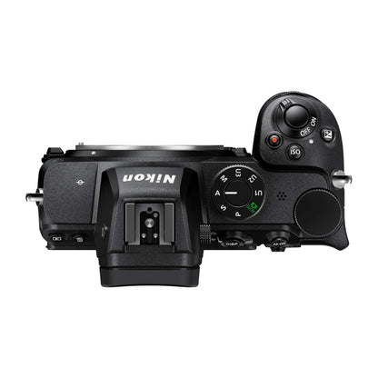 Nikon Z5 Kit (Z 24-200mm F/4-6.3 VR)